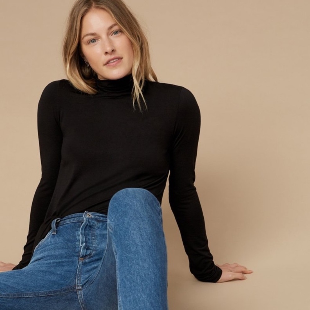 NWT Amour Vert Flannery Black Turtleneck